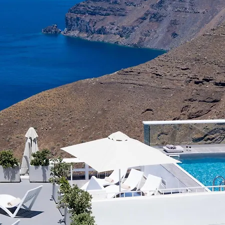 Thireas Fira (Santorini)