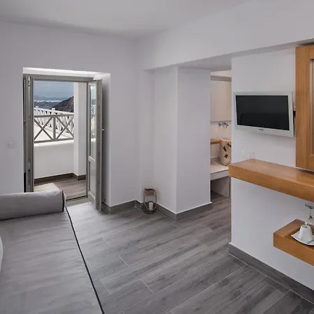 Thireas Hotel