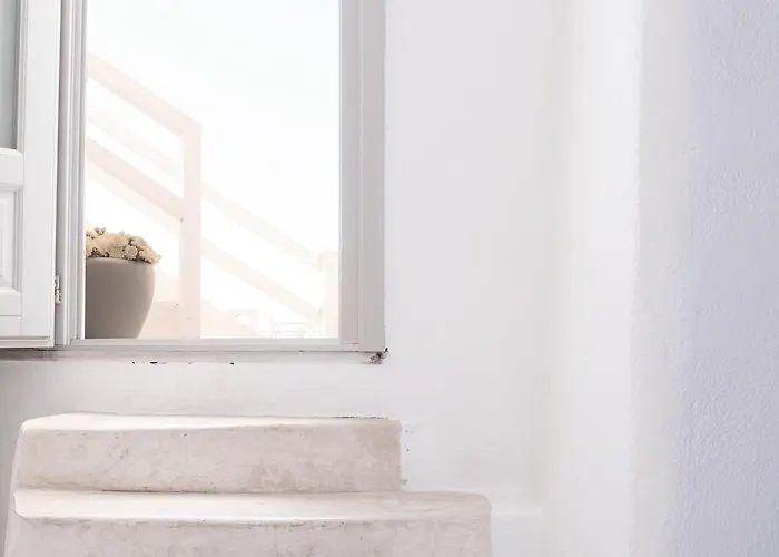 Thireas Отель 4*