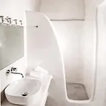Thireas Hotel Fira (Santorini)