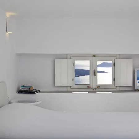 Hotel Thireas 4*