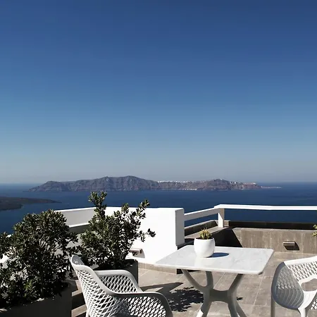 Thireas Ξενοδοχείο 4*