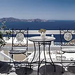 Thireas Fira (Santorini)