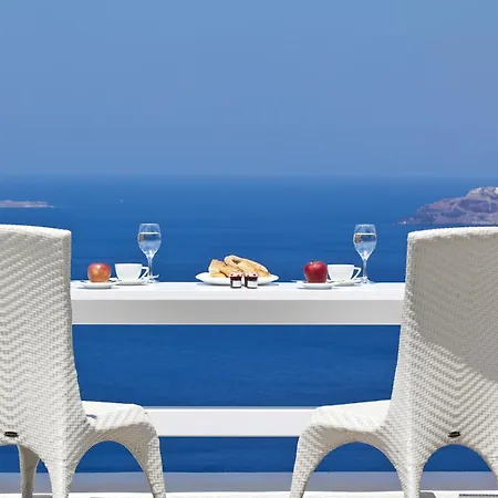 Thireas Fira (Santorini)