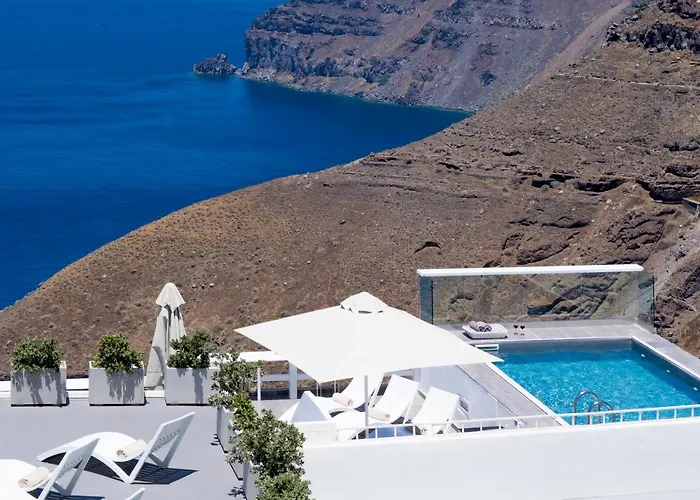 Thireas Fira (Santorini)