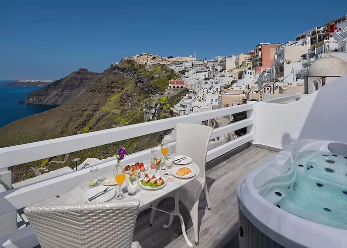 Thireas 4* Fira (Santorini)