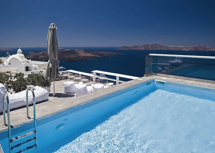 Thireas Fira (Santorini)