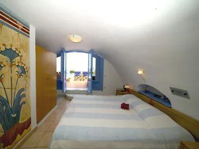 Hotel Thireas Fira (Santorini)